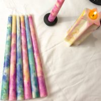 CANDLE TIE DYE TAPERED TWIRL SUNSET SINGLE - Imagen 3