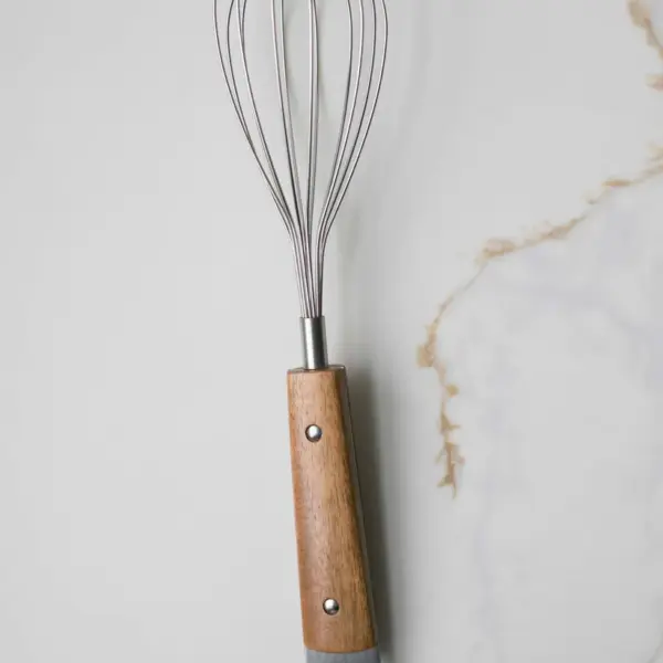 Heirlom Manual Hand Whisk