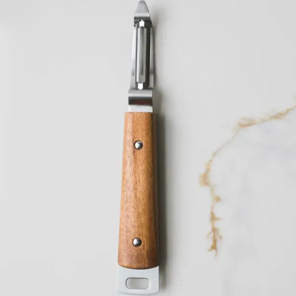 Heirlom Wooden Handle Peeler