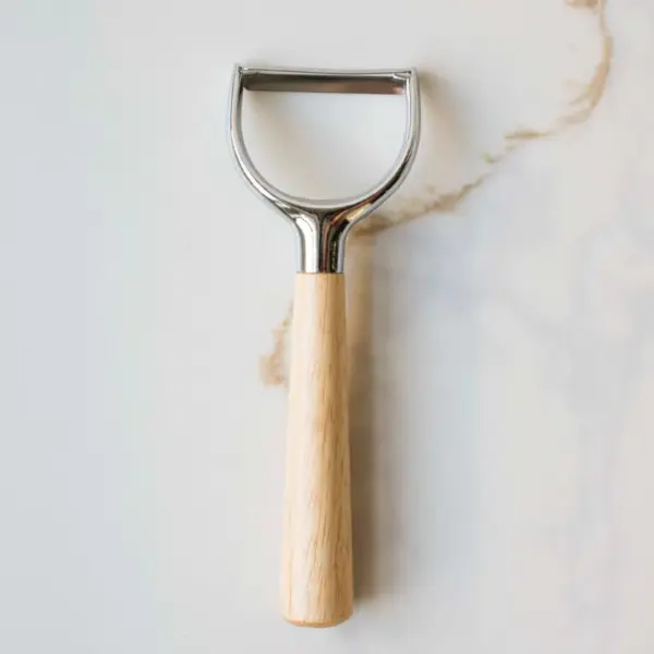 Wood Handle Peeler A