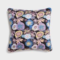 CUSHION BLOOM SQUARE