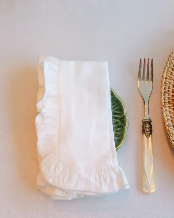 Napkins In Linen With White Ruffle Set Of 8 - Imagen 2
