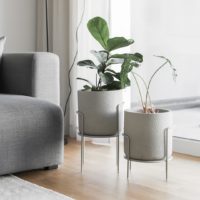 Pot w/leg, metal/plaster, grey, M - Imagen 2