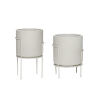 Pot w/leg, metal/plaster, grey, M