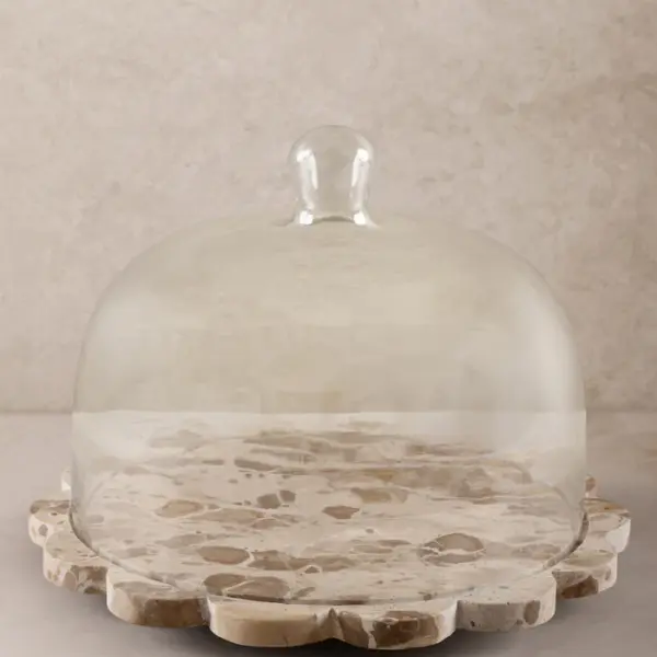 VIOLA SCALLOPED ONYX MARBLE CLOCHE