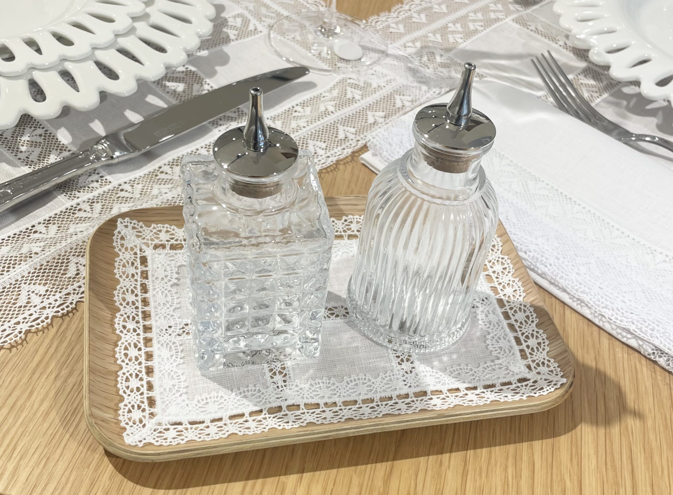 Rectangular Tray Towel With Lace Intertersed In The Piece 18 x 12 CM - Imagen 5
