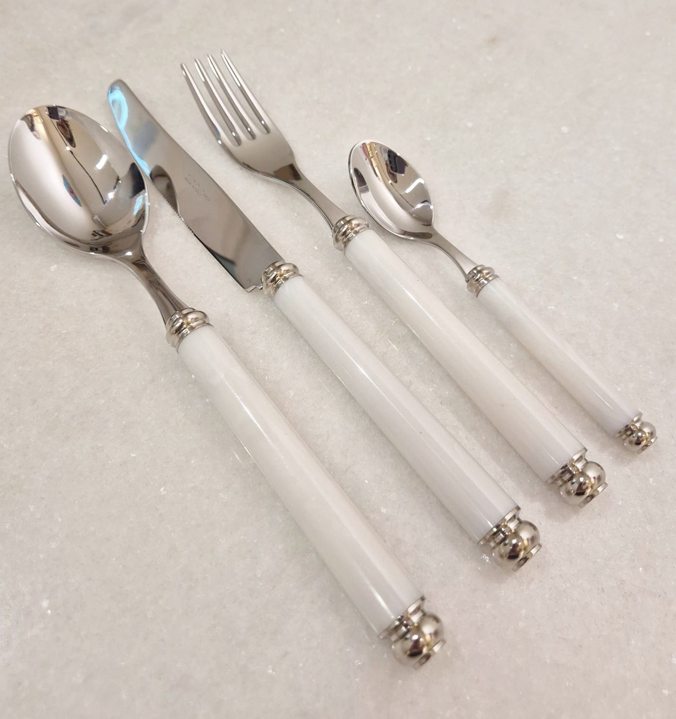 Arcadia White Set 24 pcs