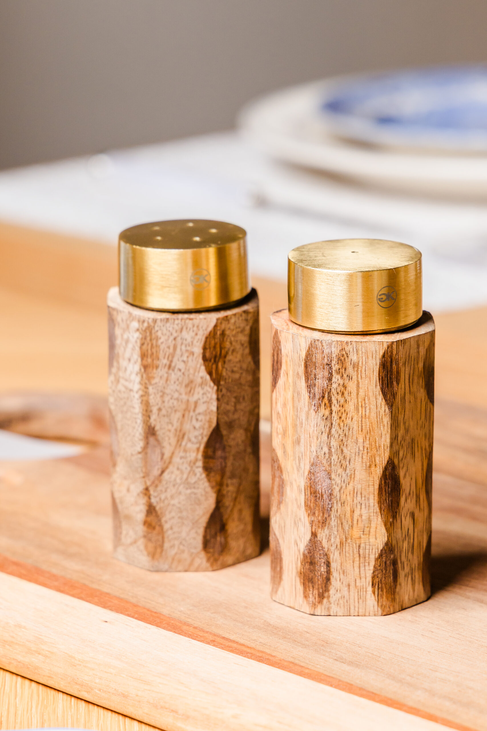 MACELLO CARVED WOOD SHAKERS - Imagen 4