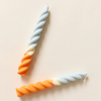 TAPERED TWIRL ORANGE+BLUE SINGLE