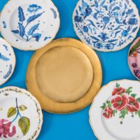 DINNER PLATE Ø 26,5 CM BLUE ALL OVER DECAL GOLD RIM - Imagen 7